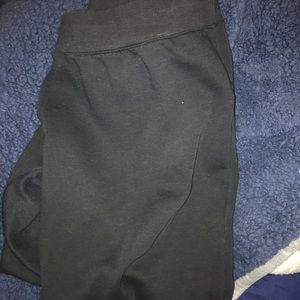 Under armour capris